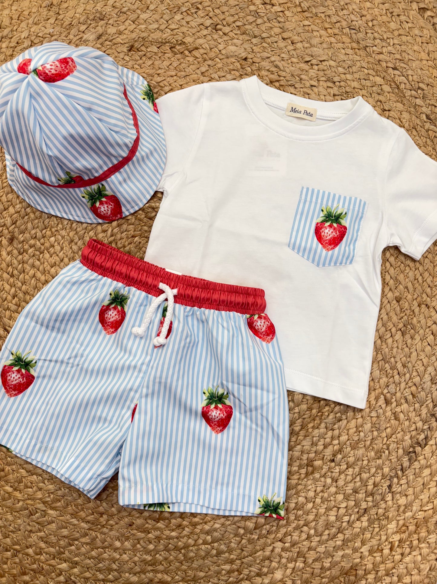 🆕Cappellino bimbo fragola 🍓
