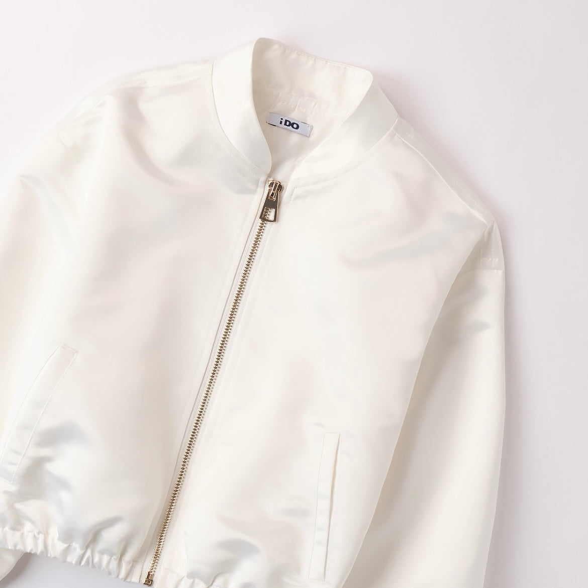 Bomber satin