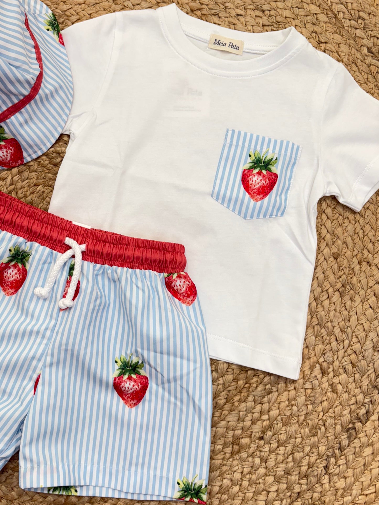🆕Maglia bimbo fragola 🍓