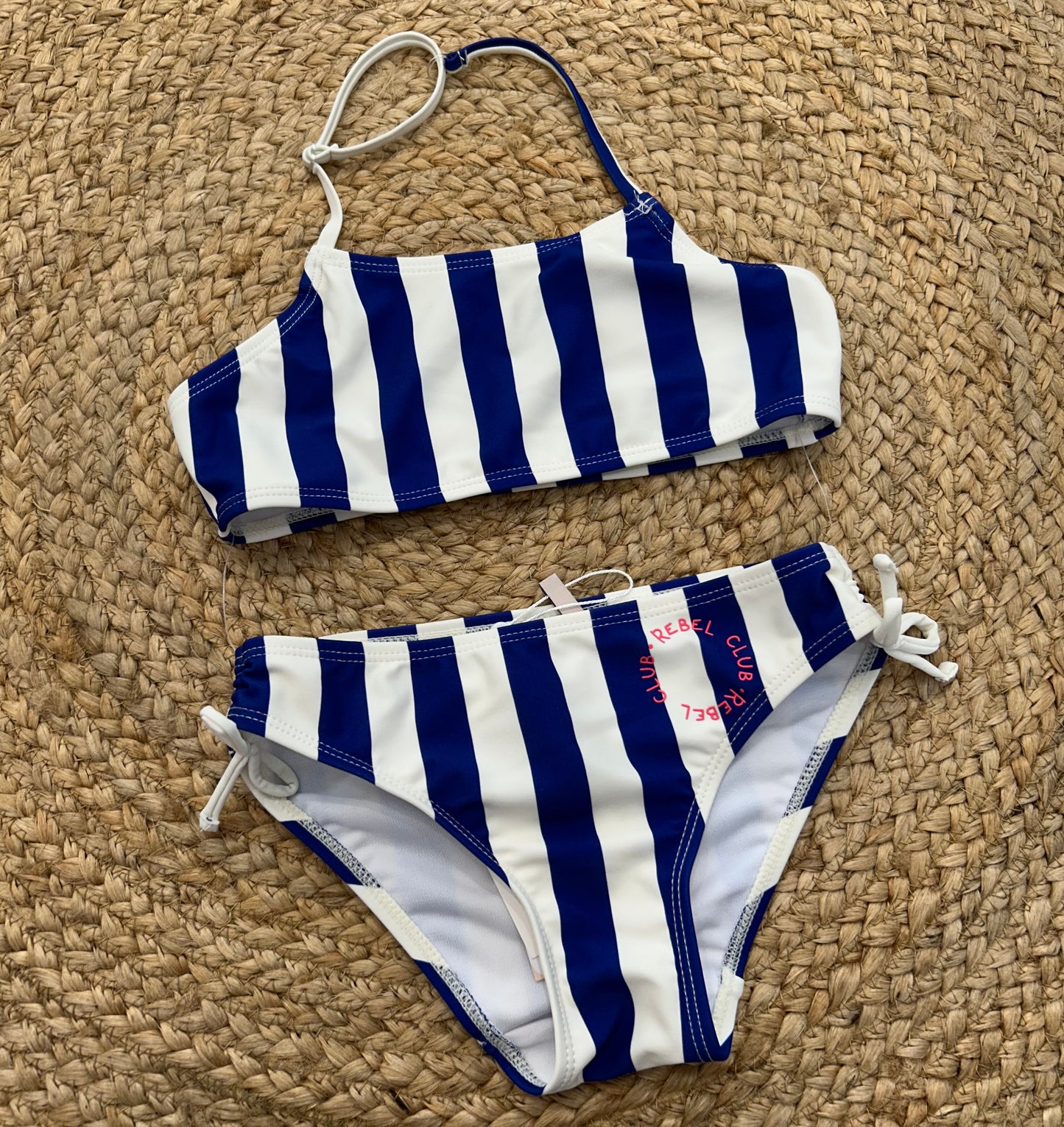 Costume due pezzi